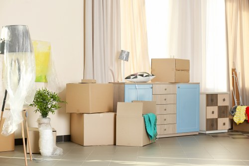 Local short-term storage options for homes and businesses in Bethnal Green